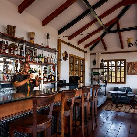Lions Paw Ngorongoro Hotel Exterior photo